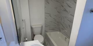 412 North Holly Street Gallery 9