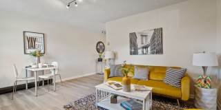 2555 Bradford Court Gallery 3
