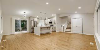 Bright & Charming 4bed/2.5bath in Desirable Edmonds Neighborhood! Gallery 7