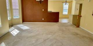 1047 LILY Way Gallery 10