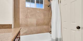 1 Bedroom Condo in Mission Hills Gallery 9