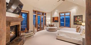 395 Silverlode Drive Gallery 22