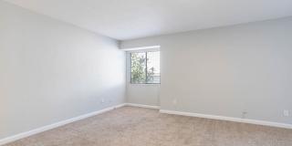 The Onyx Hoover Apartments Gallery 64