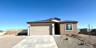 Beautiful 2025 New Construction 3 Bedroom Home with RV Parking! Gallery 1