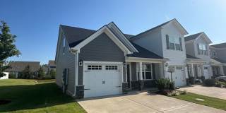 Beautiful 2 Bed 2.5 Bath Townhome *ZONED FOR BLACKMANS SCHOOLS* Gallery 1