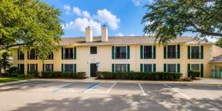 13715 RICHMOND PARK Drive N Gallery 1