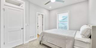 Newly Renovated 2 Bed, 2.5 Bath Furnished Home in Columbus Gallery 17