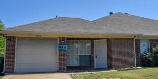 Quiet 3 Bedroom 2 Bath Duplex Decatur TX Gallery 1