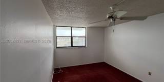 920 NE 169th St Gallery 4