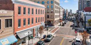 304 N Front Street Gallery 40