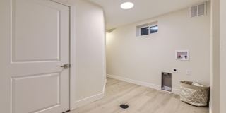 Recently Remodeled 3BD/2BA Home in Unbeatable South Boulder Neighborhood Gallery 23