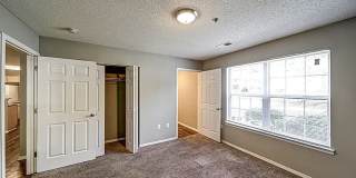 Ivy Hollow Gallery 24