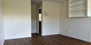 4325 Lowell Street Gallery 5