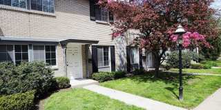 Chateau de Ville Apartments Gallery 8