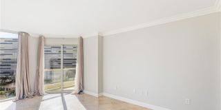 2777 Paradise Road Gallery 20