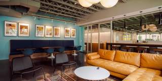 International Gallery 18