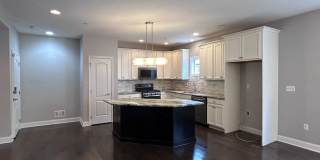 Modern 3-Level North Side Townhome with Garage Gallery 12