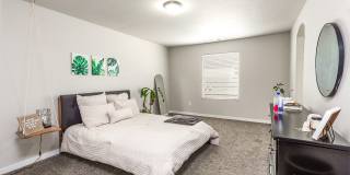 End Townhouse Unit for Rent Gallery 17