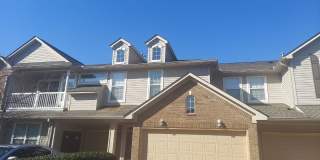 3 BED / 2 BATH CONDO Gallery 1
