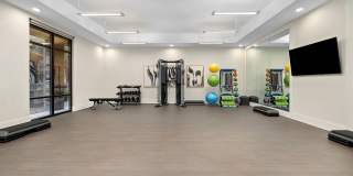 Everleigh Lakeline 60+ Active Adult Apartment Homes Gallery 19