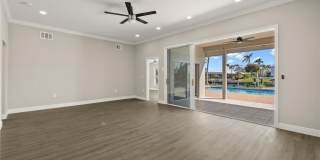 780 Beach Road Gallery 13