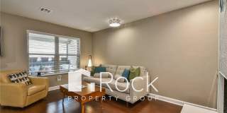 Urban Living in Downtown OKC - 3 Bedrooms/2 Bathrooms with Reserved Covered Parking - *Half Off 1st Month's Rent* Gallery 12