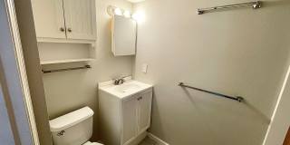 Beautifully updated 3 bedroom 2 bath home in Greeley! Gallery 13
