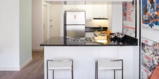 Algonquin Apartments Gallery 25