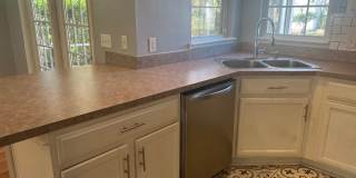 ** 1 Month Free Rent** Beautiful 3 Bedroom/ 2.5 Bath Unfurnished Townhouse in Wellstone! Gallery 10