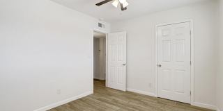 10401 Centaur Drive Gallery 18