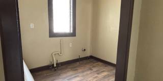 Newly Renovated 4 Bedroom Home Gallery 9