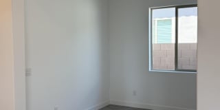 2921 E MISSION Lane Gallery 8