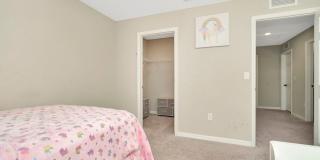Spacious 5BR House in Riverview Gallery 21