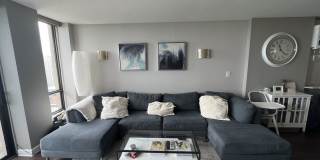 1660 N LaSalle Drive Gallery 6