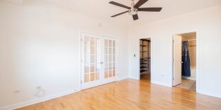 680 N GREEN Street Gallery 13