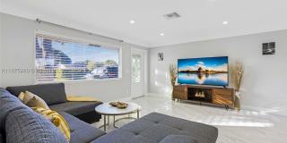 6600 NE 20th Way Gallery 9