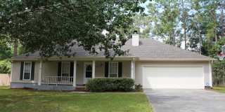 Exquisite 3BR/2BA Home Minutes from Moody AFB with Luxurious Features! Gallery 1