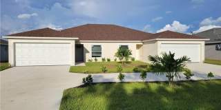 3305 SW 15th Place Gallery 1