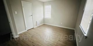 3253 Ford Rd Gallery 4