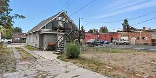 913 E Illinois Ave Gallery 11