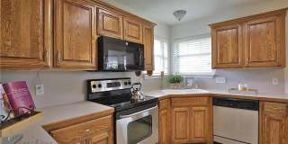 Cute 3-bedroom, 2-bath home Gallery 10