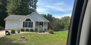 3 Bedroom 1 Bathroom Single Family Home Gallery 1