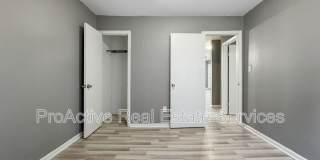 1100 Wilson Rd - 12 Gallery 13