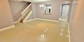 1005 NE 42nd Pl Gallery 3