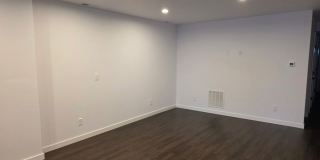 E. 38th Avenue Duplex's Gallery 19