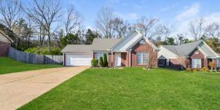 465 Oakland Hills Drive Gallery 1