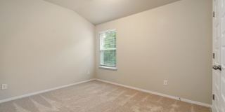 Upgraded Single Story Home in Lago Vista - 4 bedroom Gallery 11