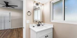 8302 E WINDSOR Avenue Gallery 28