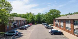 Brittany Court Apartments | Convenient Menomonie Living Gallery 1