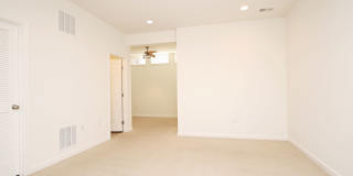 Dog-Friendly Pavilions at Pantops Townhome Gallery 4